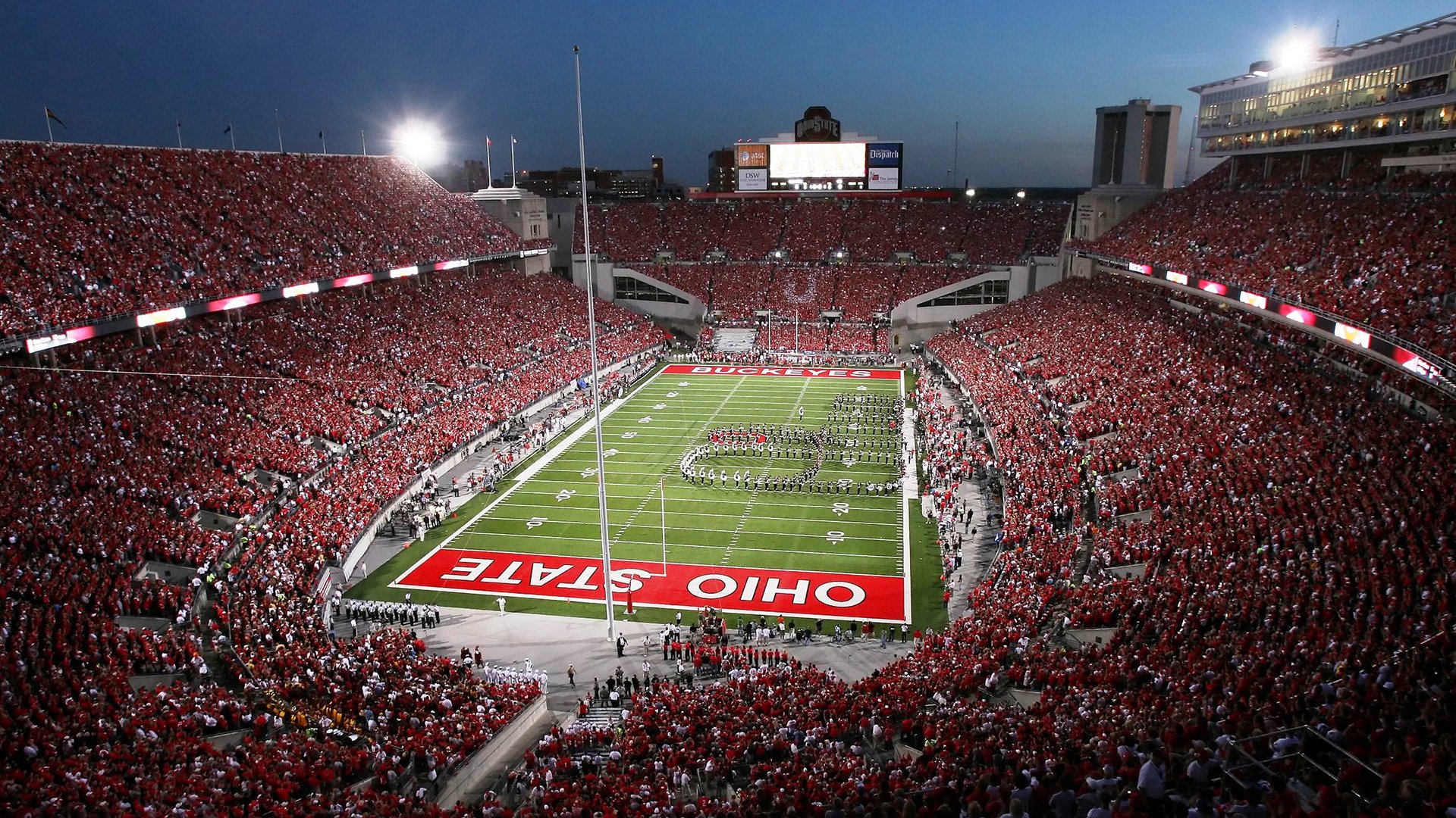 开云体育2026-德罗赞的黄昏之舞,当老鹰翅膀掠过浙江稠州银行球馆